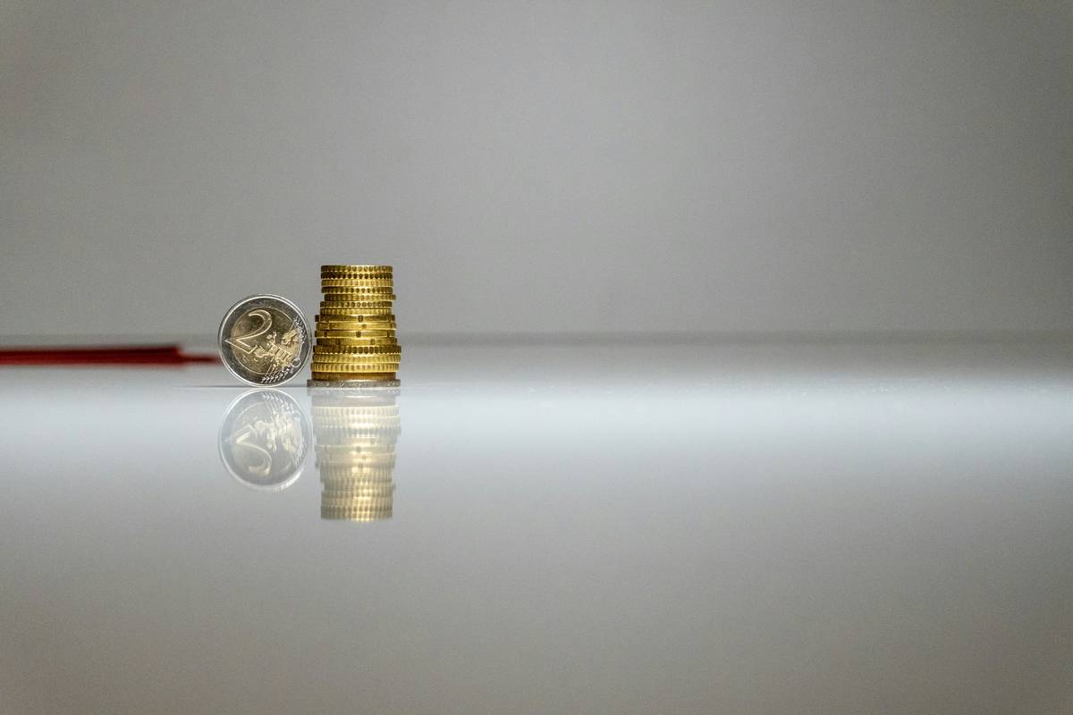 How to Leverage Competitor Pricing for Credit Card Price Protection Like a Pro